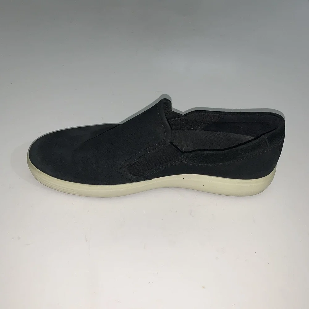 ECCO Shoes Mens Size 10.5 Black Nubuck Slip On Casual Comfort Walking Sneakers